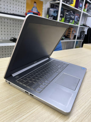 Laptop cũ Dell Inspiron 7537 Core i5- 4210U / 6GB / HDD 500GB / 15.6 inch HD