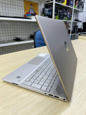 Laptop cũ HP Pavilion 15-cs3014TU Core i5 - 1035G1 / 8GB / SSD 256GB / 15.6 inch FHD