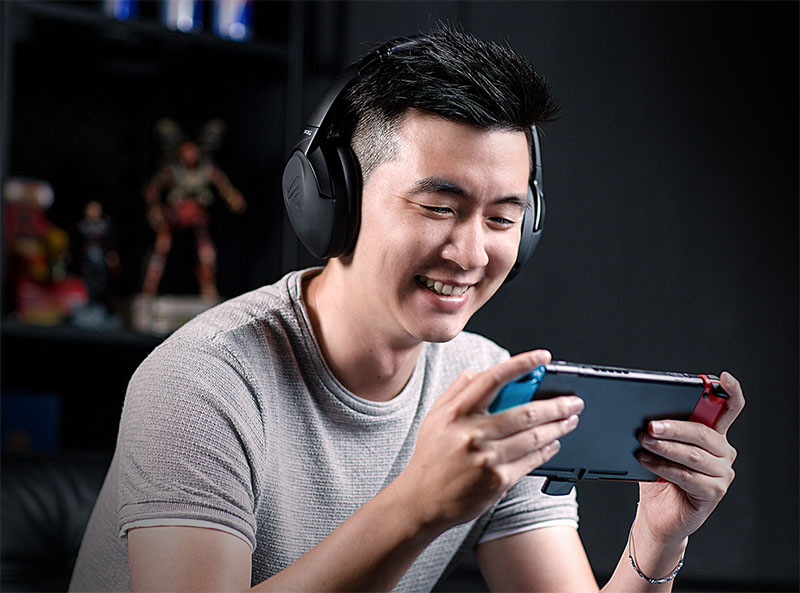 Tai nghe Asus ROG Strix Go 2.4 không dây