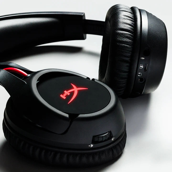 Tai nghe HyperX Cloud Flight Wireless chuyên game