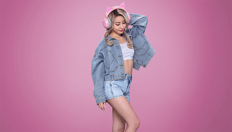 Tai nghe Razer Kraken Kitty Chroma Quartz